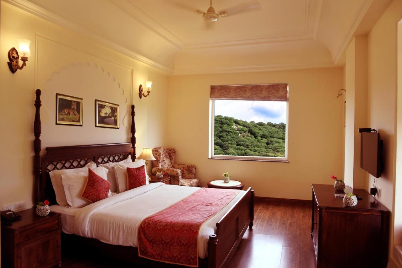 Welcomheritage Mount Valley Resort Ranthambore 萨瓦伊马多普尔 外观 照片