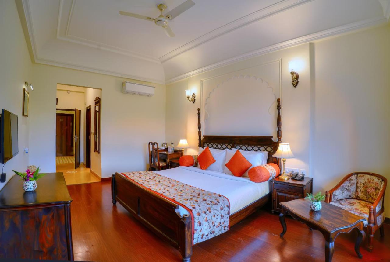 Welcomheritage Mount Valley Resort Ranthambore 萨瓦伊马多普尔 外观 照片