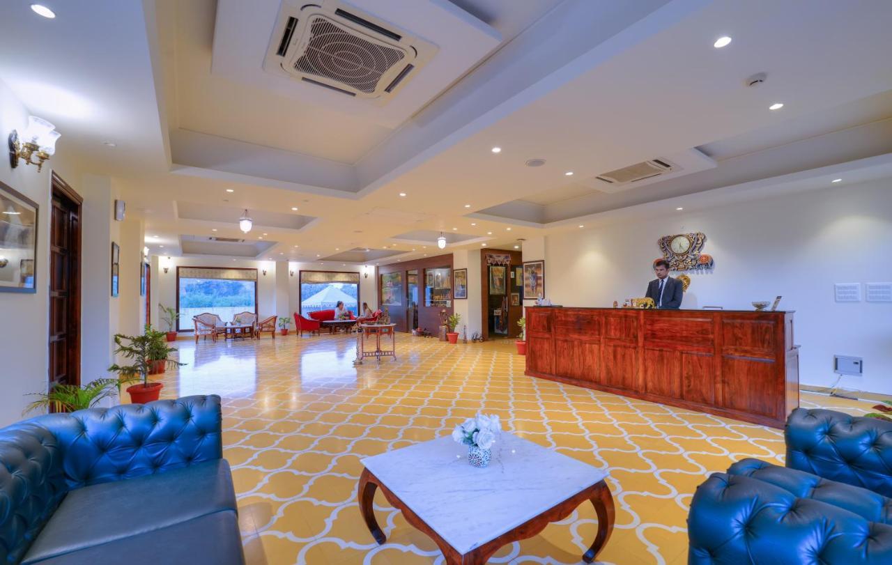 Welcomheritage Mount Valley Resort Ranthambore 萨瓦伊马多普尔 外观 照片