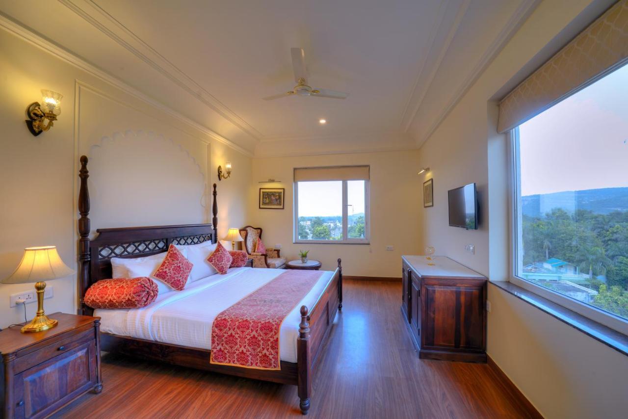 Welcomheritage Mount Valley Resort Ranthambore 萨瓦伊马多普尔 外观 照片