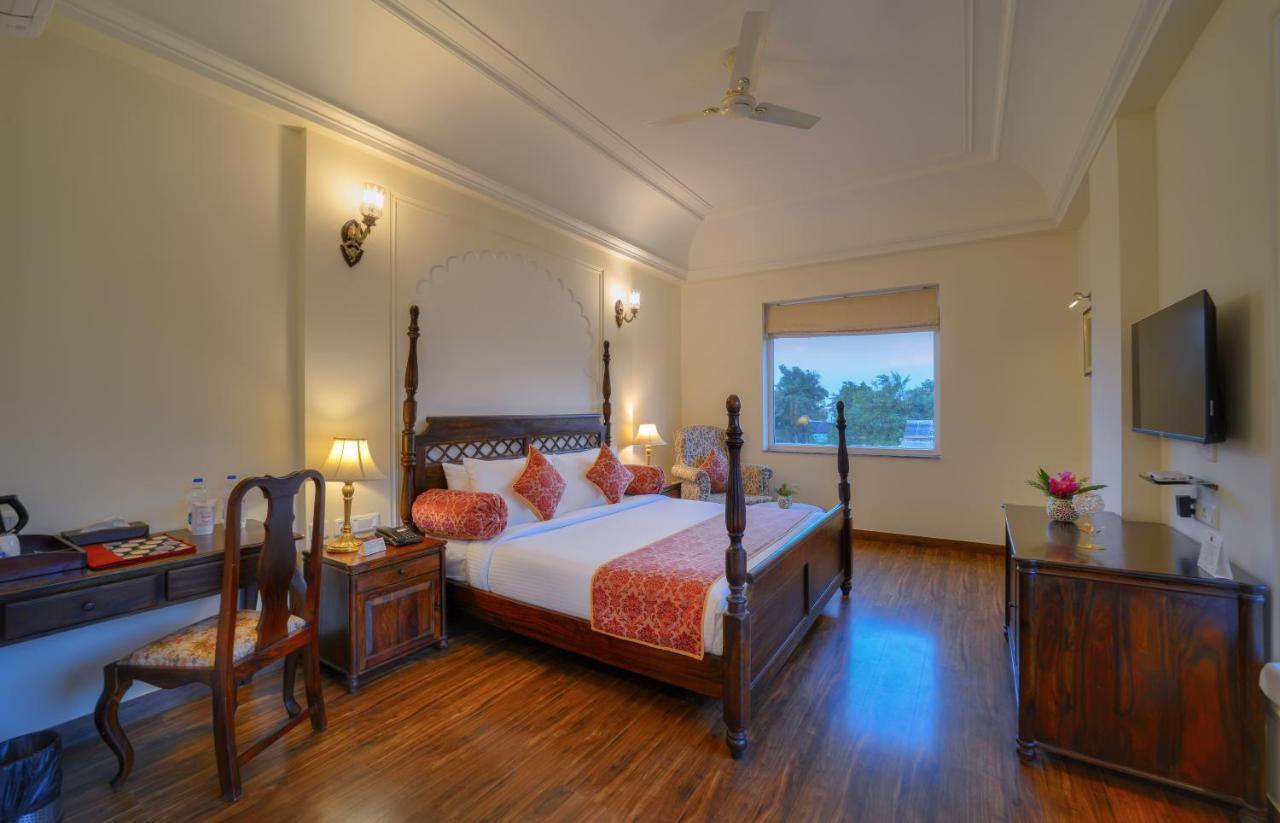 Welcomheritage Mount Valley Resort Ranthambore 萨瓦伊马多普尔 外观 照片