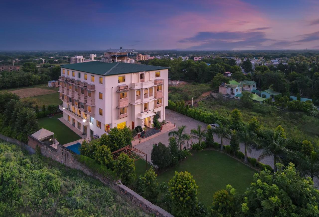 Welcomheritage Mount Valley Resort Ranthambore 萨瓦伊马多普尔 外观 照片