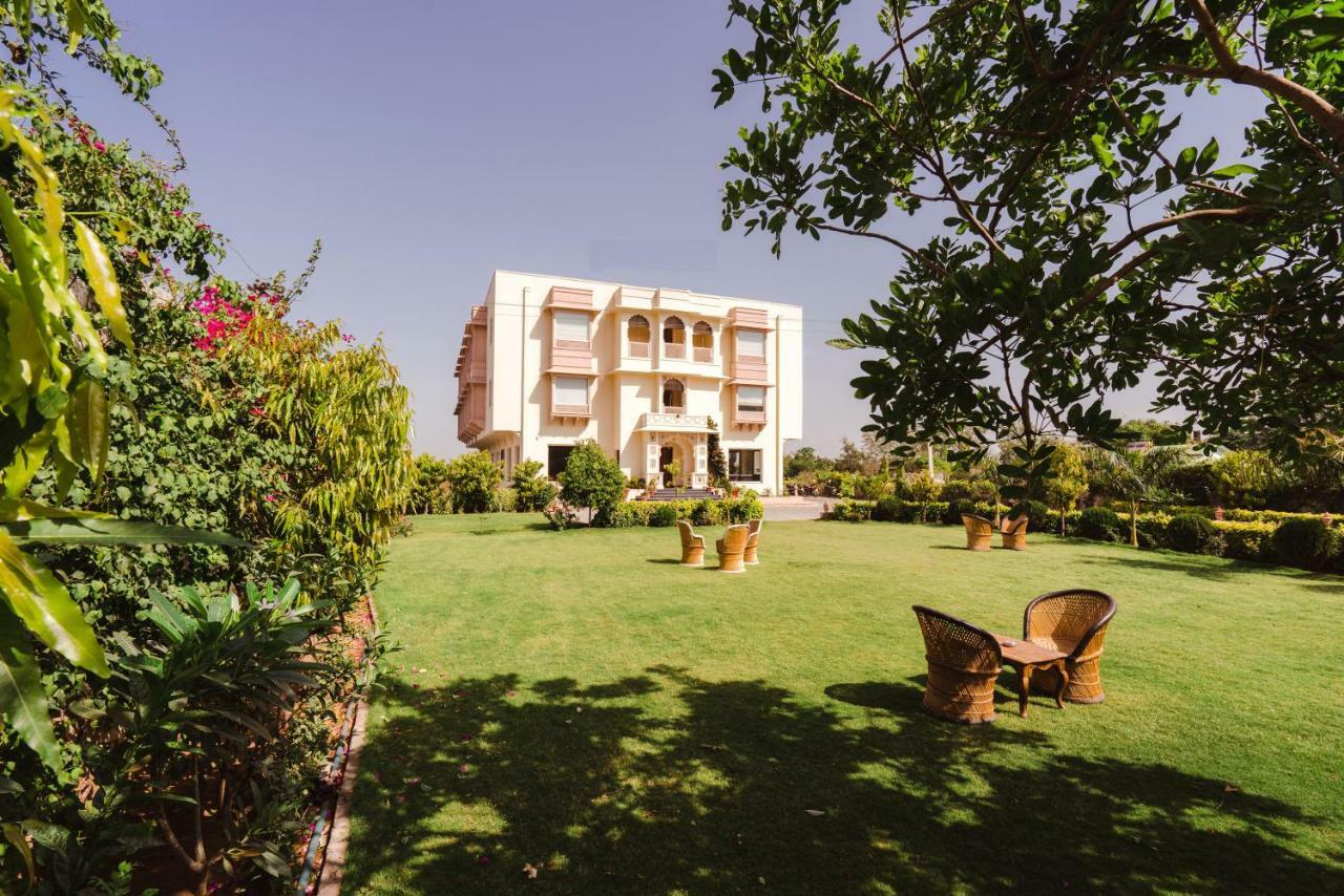 Welcomheritage Mount Valley Resort Ranthambore 萨瓦伊马多普尔 外观 照片